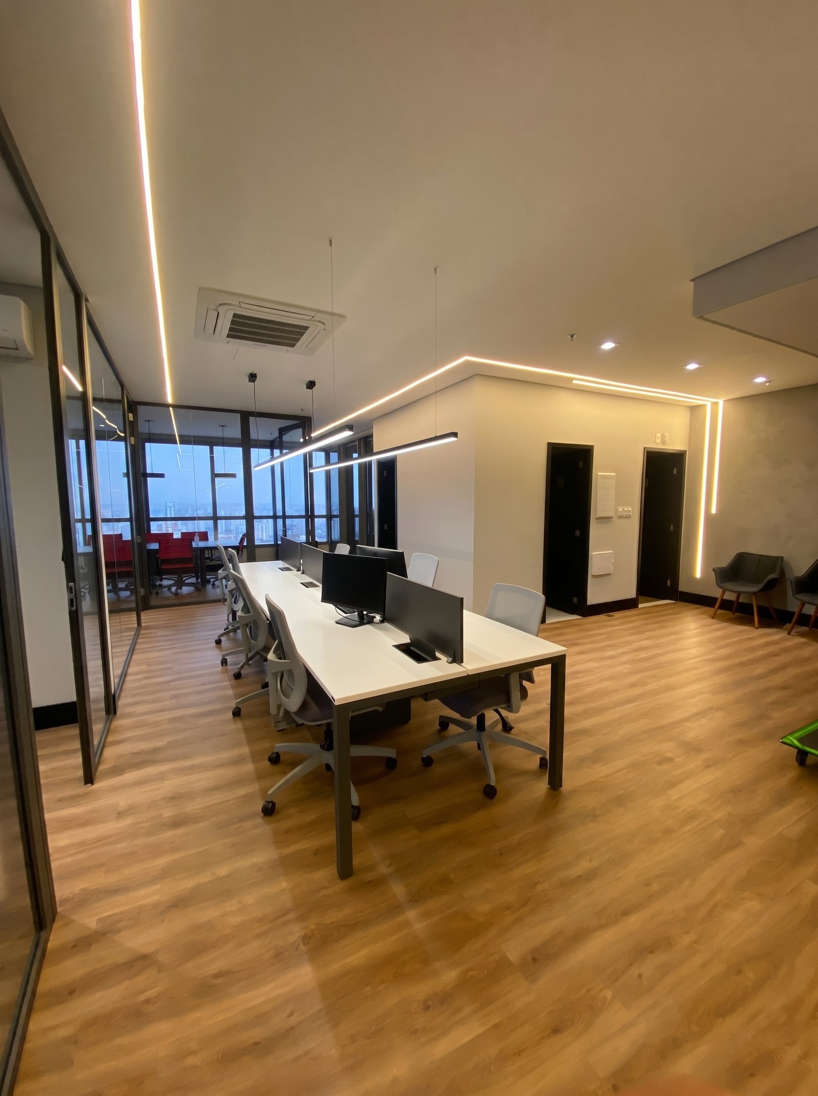 Construção Corporativa em São Paulo - Fachada de Edifício - Kanoah Engenharia
